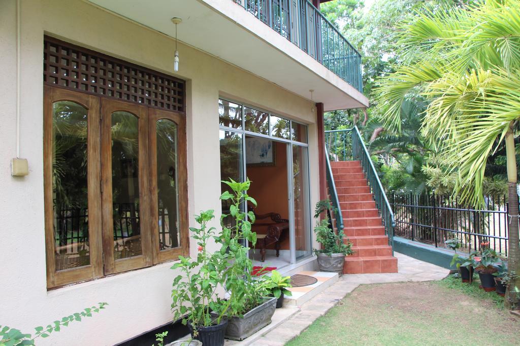 Colombo Airport Homestay Gampaha Exterior foto