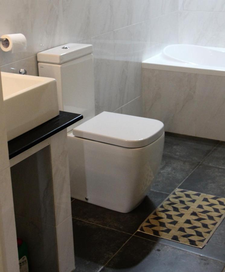 Colombo Airport Homestay Gampaha Zimmer foto